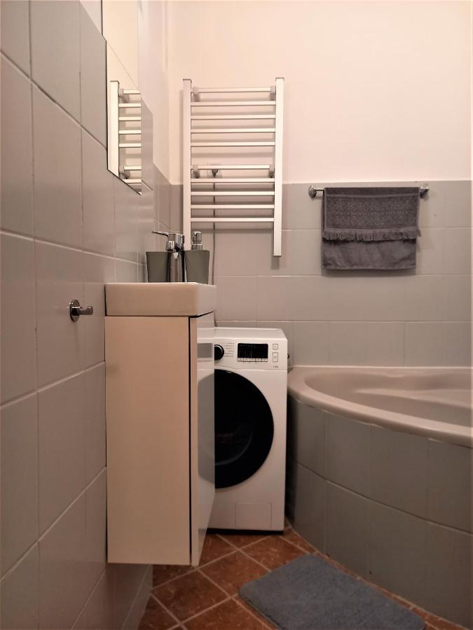 Quiet And Private Studio In The Center Budapeste Exterior foto