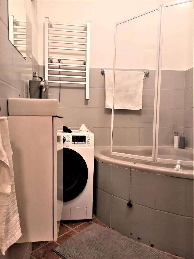 Quiet And Private Studio In The Center Budapeste Exterior foto